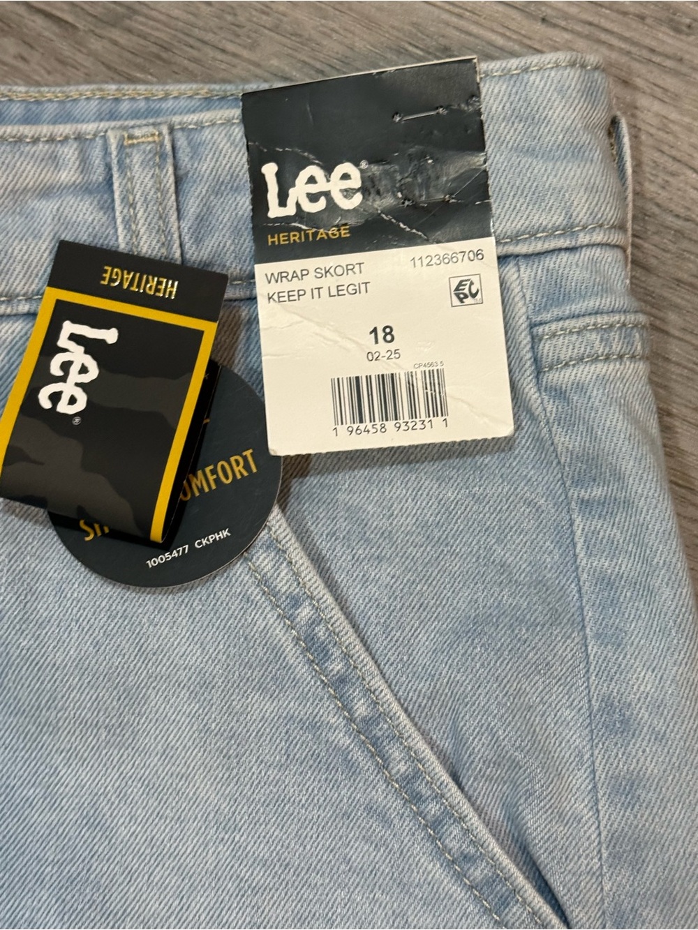 Lee Light Blue Denim Skort for Women - Picture 3 of 4